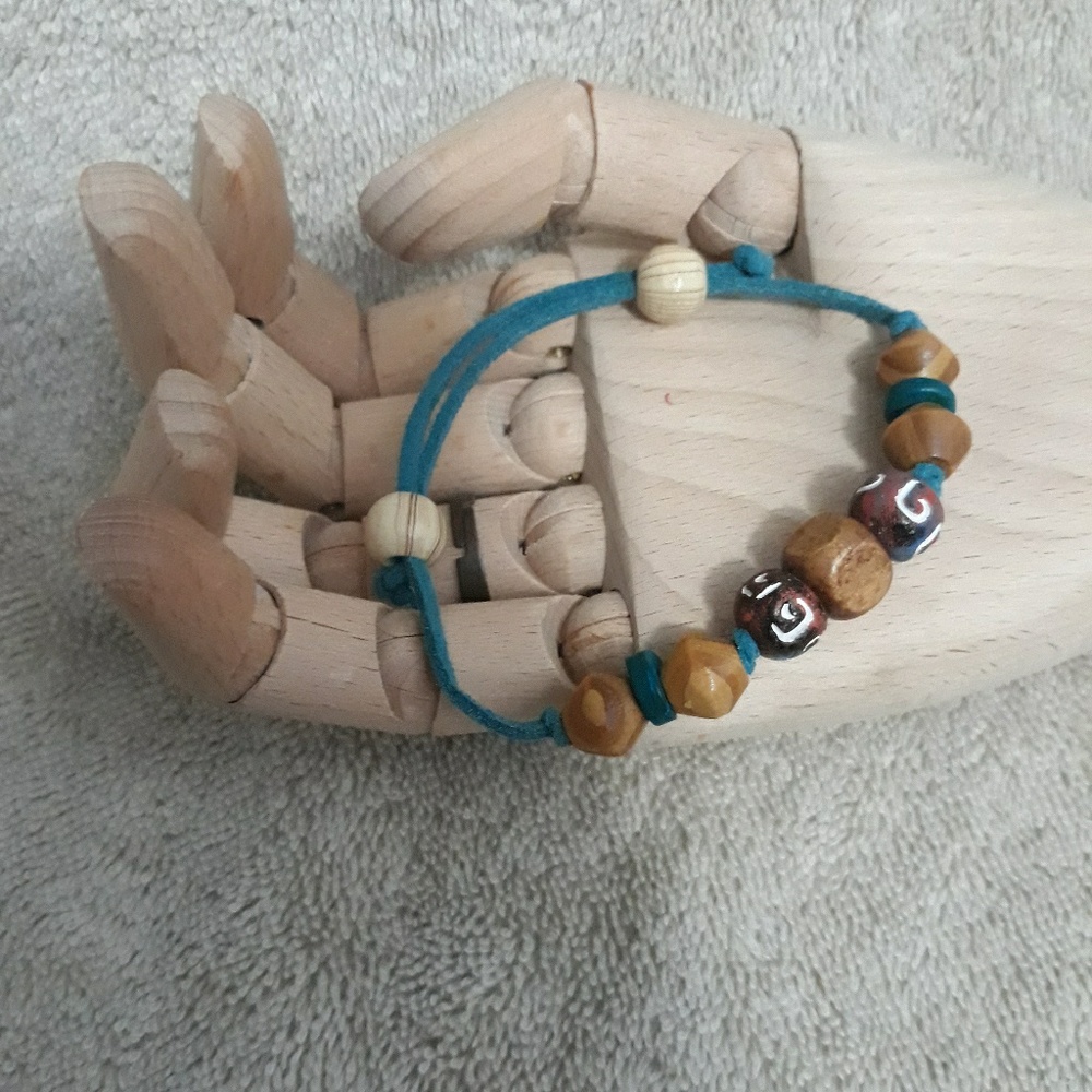 Tourqouis Leather Wooden Bead Bracelet